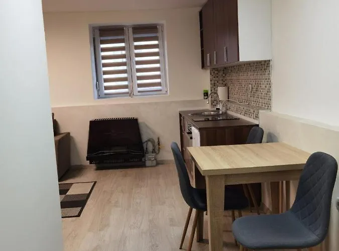 Kraguj 2 Апартаменты *